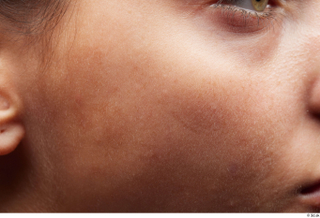 HD Skin Sulaika cheek face skin pores skin texture 0001.jpg